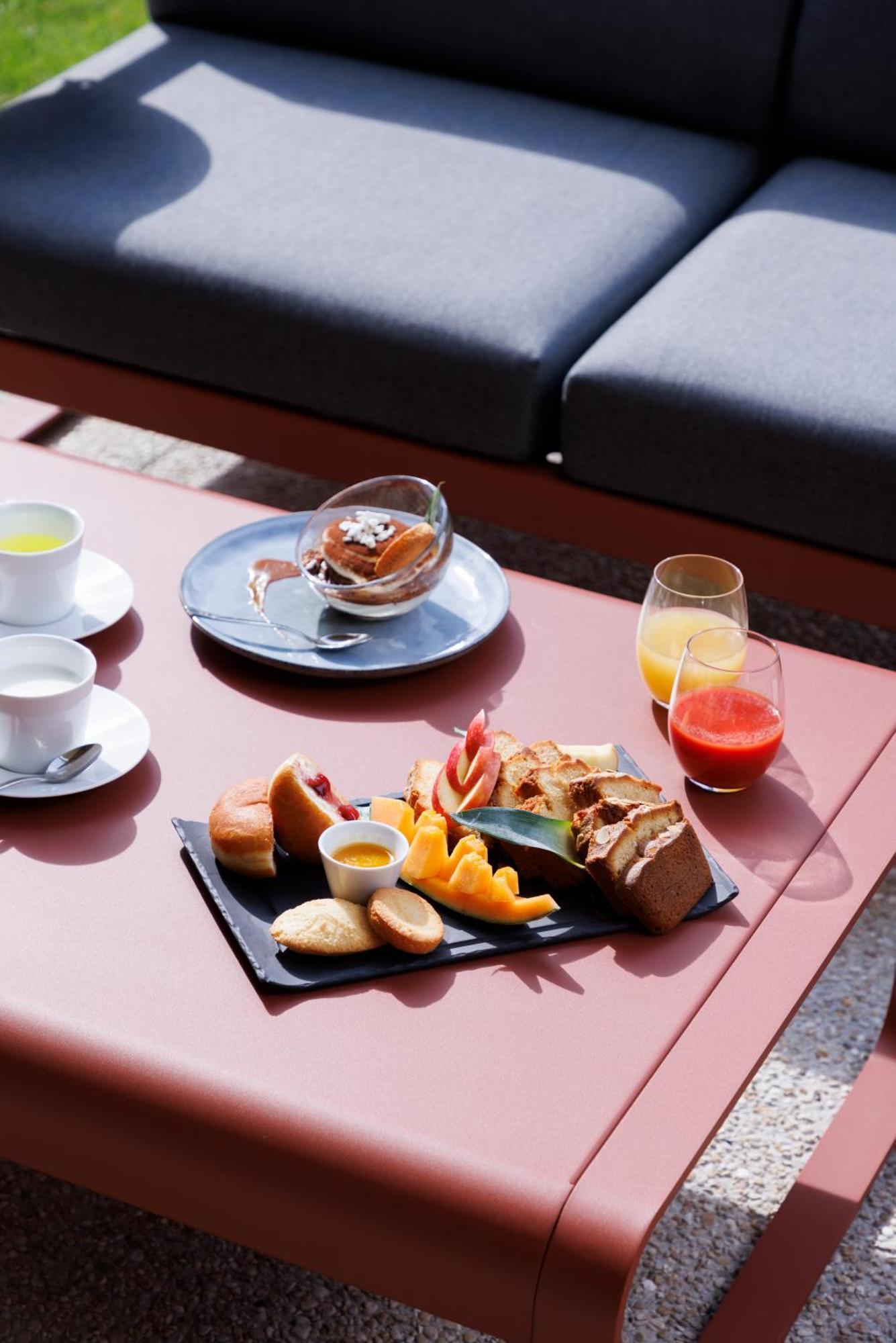 Les Boreales - Appart'Hotel & Restaurant Villers-sur-Mer Esterno foto